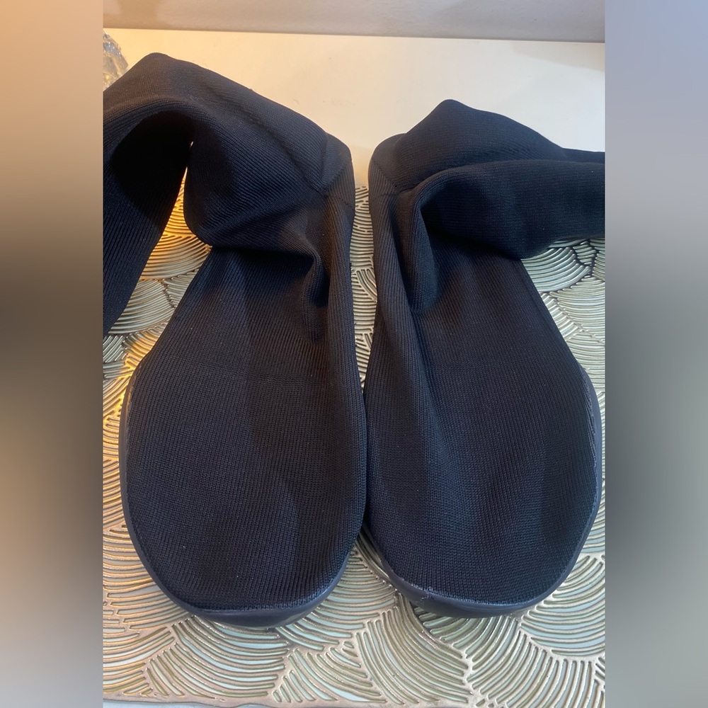 Yeezy Pod Black Knit Slip-On Shoes